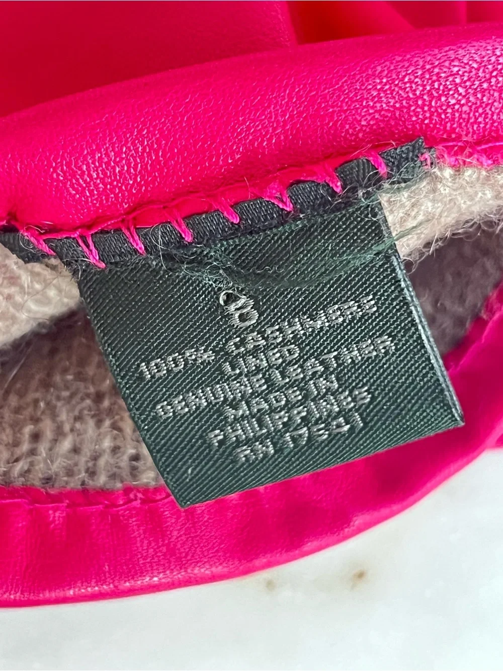 UGG Pink leather & cashmere gloves